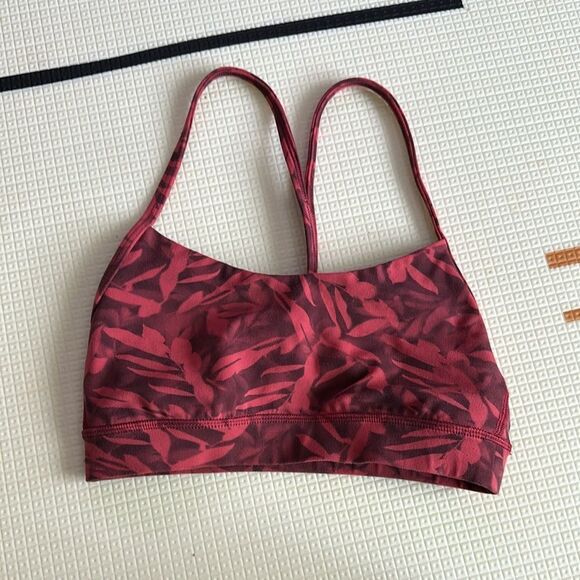Lululemon Red Patterned Sports Bra - Picture 1 of 4